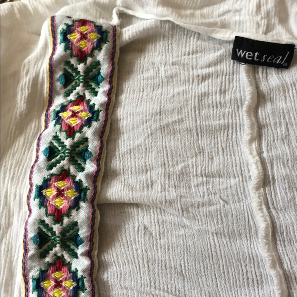 Poncho - Picture 2 of 3